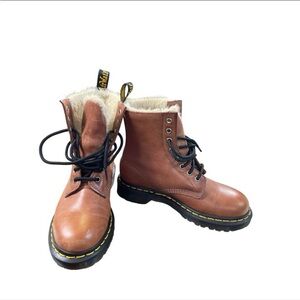 Brown Leather Boots with Fur Lining